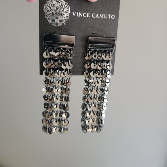 NWT Vince Camuto Sequin Earrings Hematite Black Dangle 3" Long - Picture 11 of 12